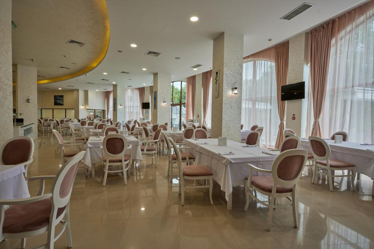 Hotel Continental Goudstrand Buitenkant foto