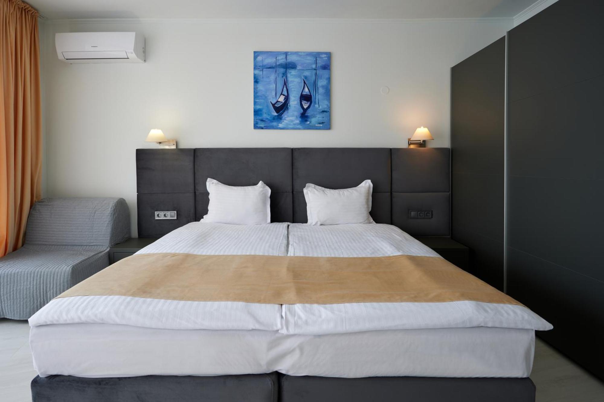 Hotel Continental Goudstrand Buitenkant foto